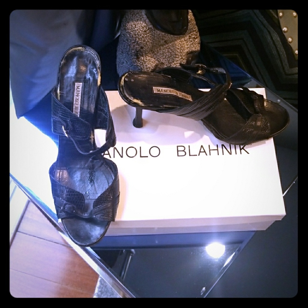 Manolo Blahnik Black Leather Buckle Sandals